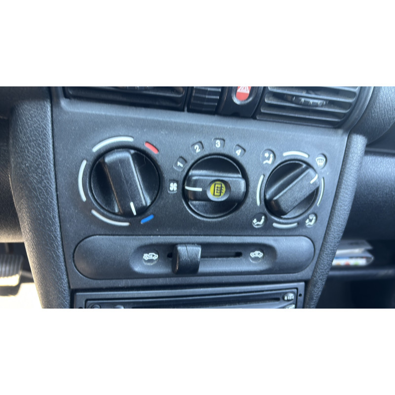 Pare soleil droit OPEL CORSA B Photo n°18