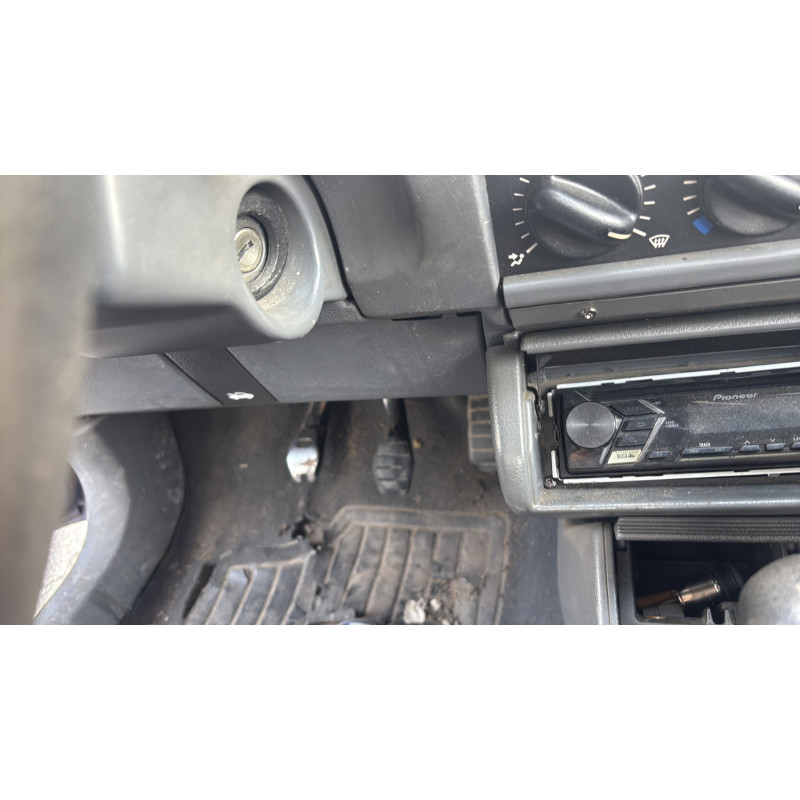 Serrure arriere gauche RENAULT CLIO 1 Photo n°20
