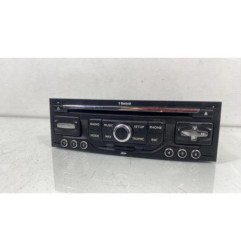 Autoradio d'origine PEUGEOT 5008 1