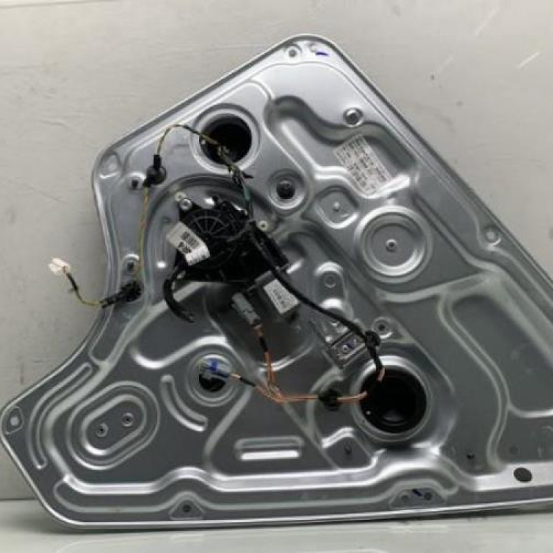 Leve vitre electrique arriere droit HYUNDAI IX 20 Photo n°3