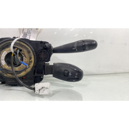 Com (Bloc Contacteur Tournant+Commodo Essuie Glace+Commodo Phare) PEUGEOT 5008 1