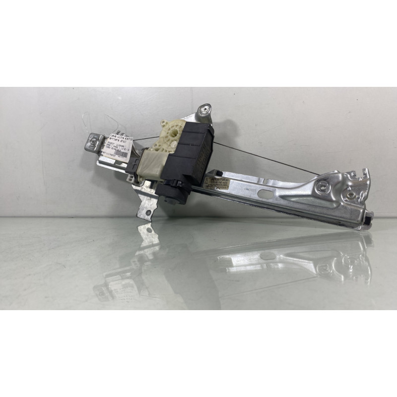 Leve vitre electrique arriere droit PEUGEOT 5008 1 Photo n°1