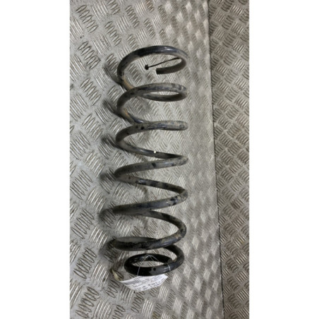 Ressort de suspension arriere droit PEUGEOT 5008 1 Photo n°1