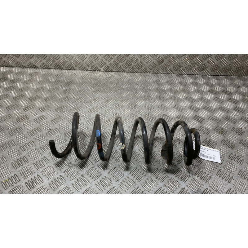 Ressort de suspension arriere gauche PEUGEOT 5008 1 Photo n°3