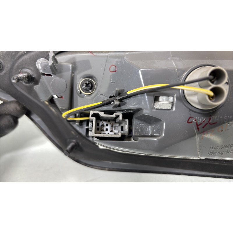 Feu arriere secondaire gauche (feux) JEEP CHEROKEE 4 Photo n°4