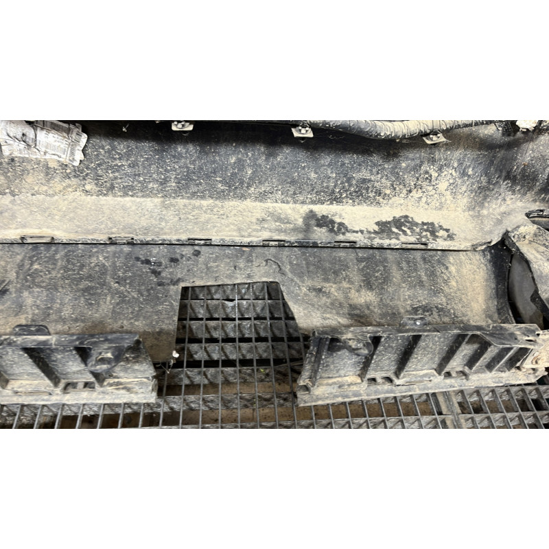 Pare choc arriere JEEP CHEROKEE 4 Photo n°6