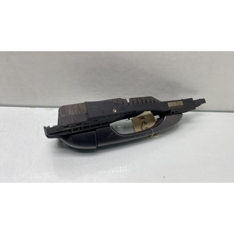 Poignee porte avant droit JEEP CHEROKEE 4 Photo n°3