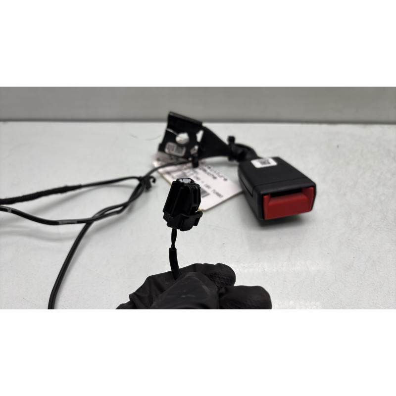 Attache ceinture arriere gauche JEEP CHEROKEE 4 Photo n°4