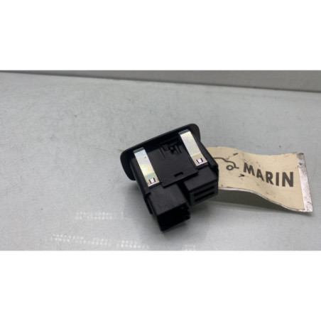Interrupteur de leve vitre arriere droit JEEP CHEROKEE 4