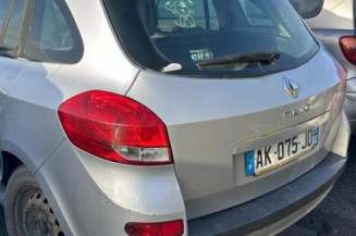 Calculateur moteur RENAULT CLIO 3