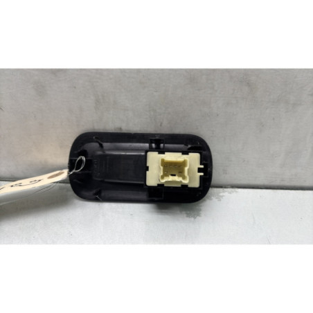 Interrupteur de leve vitre avant droit RENAULT MASTER 3