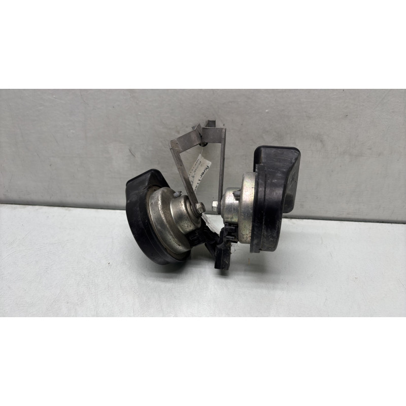 Avertisseur/Klaxon BMW SERIE 2 F45 ACTIVE Photo n°3