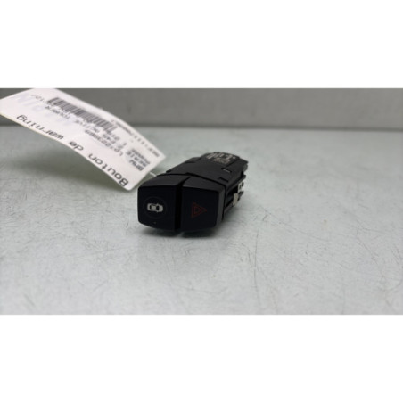 Bouton de warning BMW SERIE 2 F45 ACTIVE Photo n°1