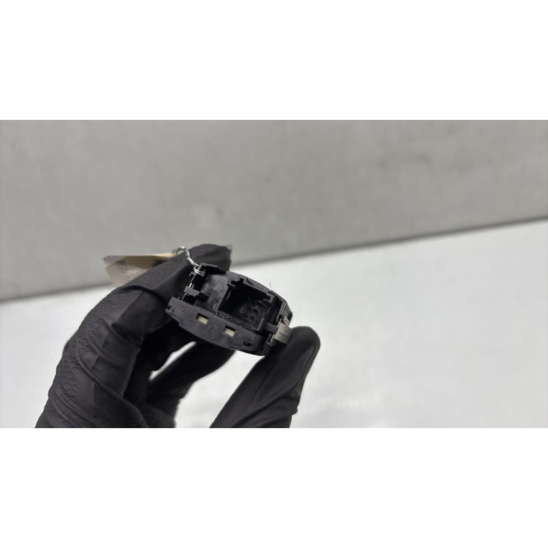 Bouton de warning BMW SERIE 2 F45 ACTIVE Photo n°3