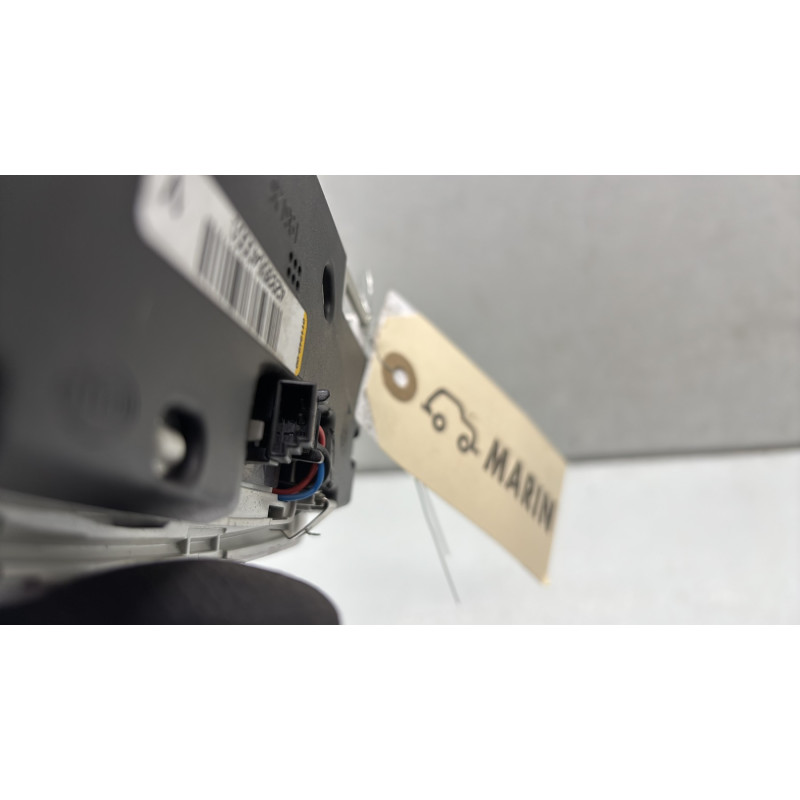Eclairage de plafonnier BMW SERIE 2 F45 ACTIVE Photo n°3