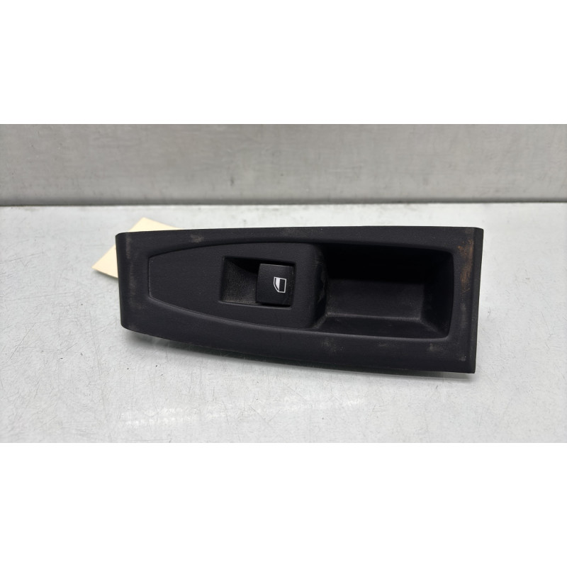 Interrupteur de leve vitre arriere droit BMW SERIE 2 F45 ACTIVE Photo n°1