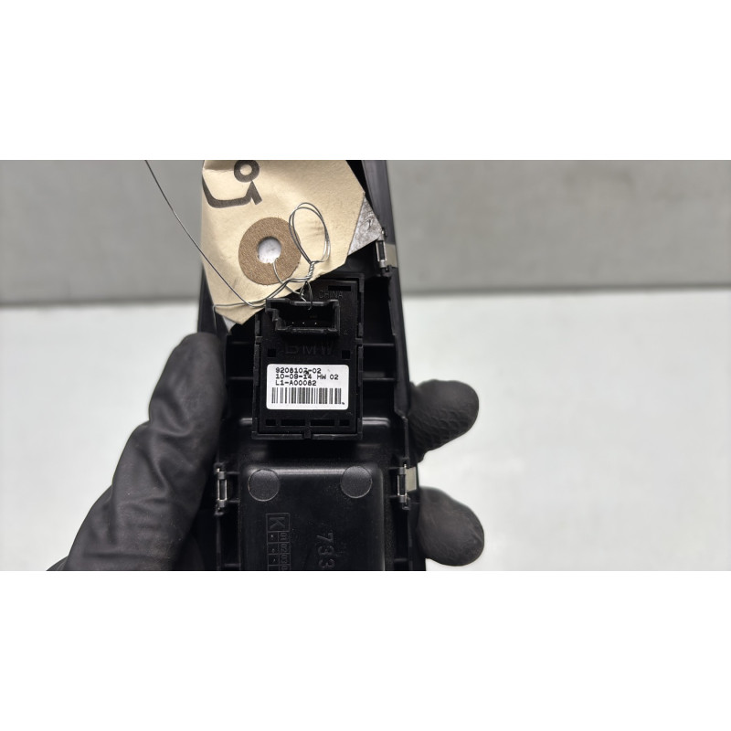 Interrupteur de leve vitre arriere gauche BMW SERIE 2 F45 ACTIVE Photo n°4