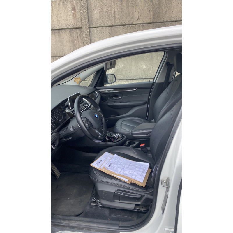 Verin de coffre BMW SERIE 2 F45 ACTIVE Photo n°10