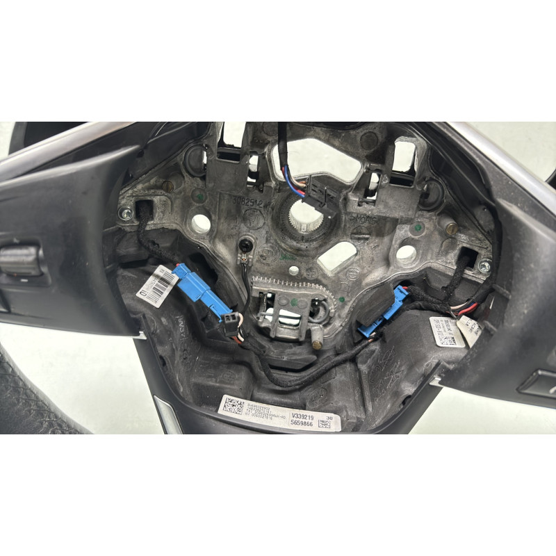 Volant BMW SERIE 2 F45 ACTIVE Photo n°3