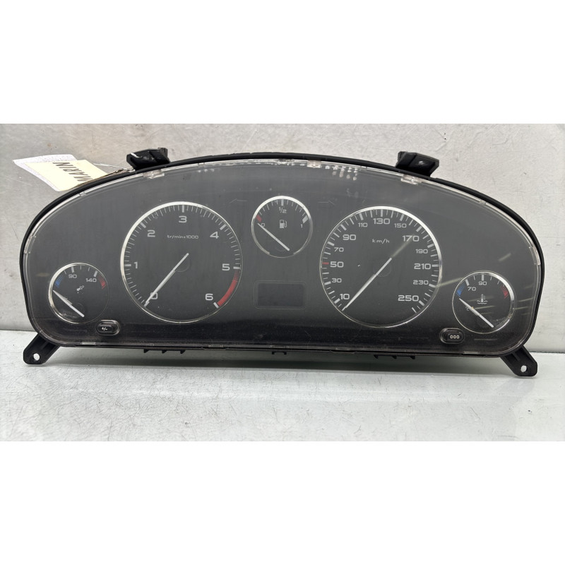 Compteur PEUGEOT 406 Photo n°1