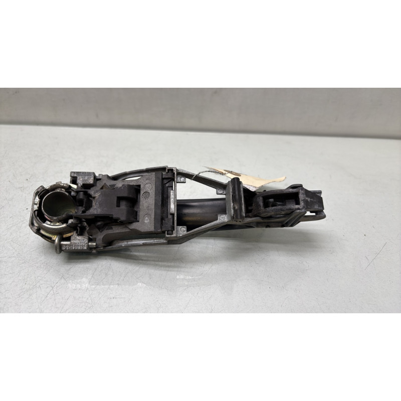 Poignee porte avant droit VOLKSWAGEN POLO 4 Photo n°4