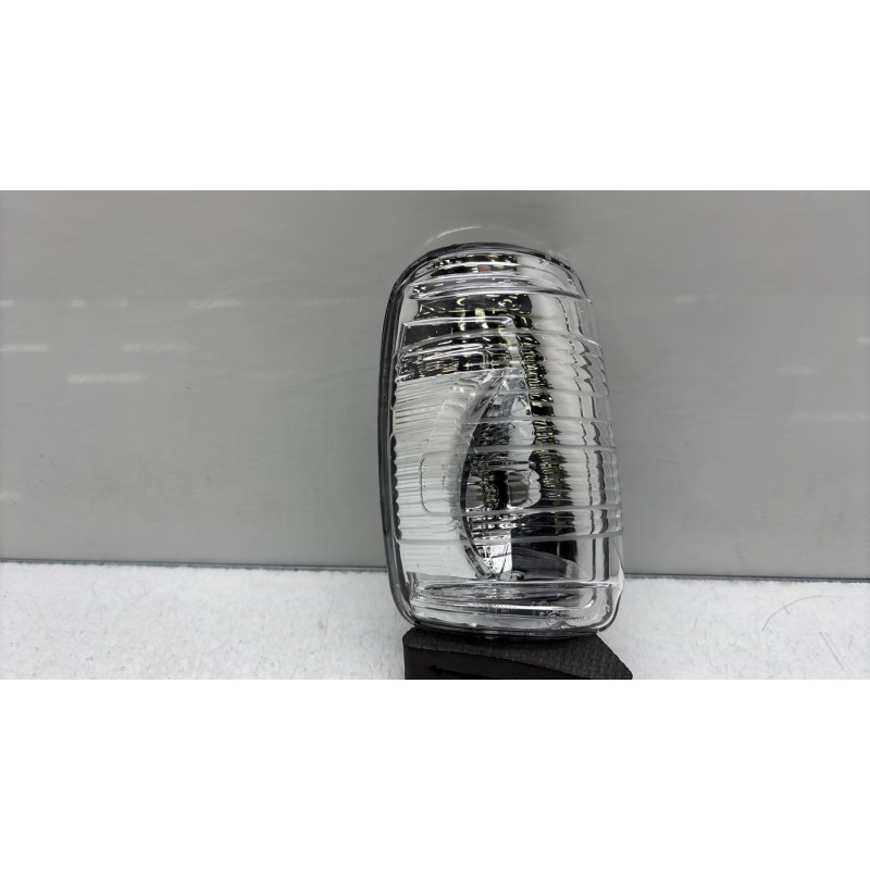 Optique avant secondaire gauche (feux)(clignotant) FORD TRANSIT 4 Photo n°1