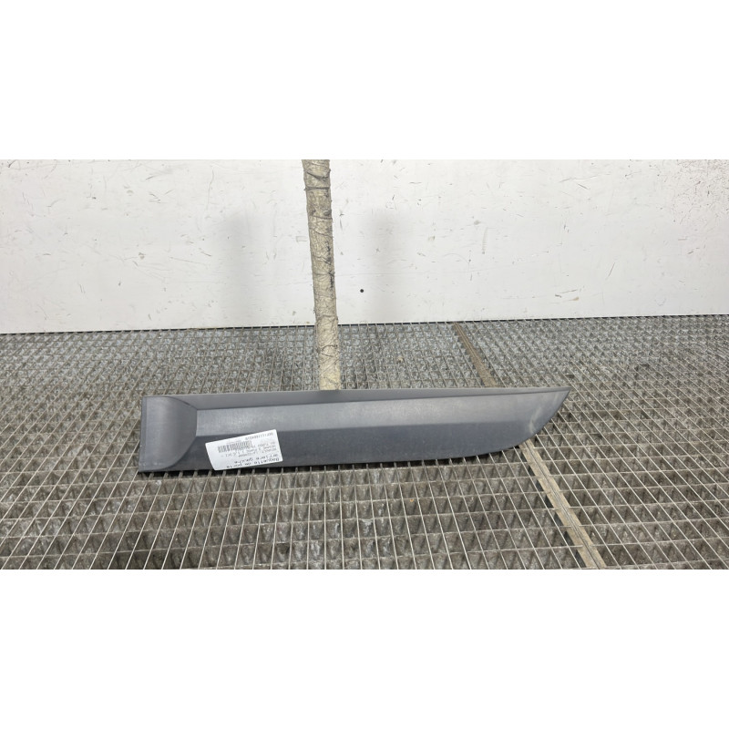 Baguette de porte arriere gauche  RENAULT MEGANE 3 Photo n°1