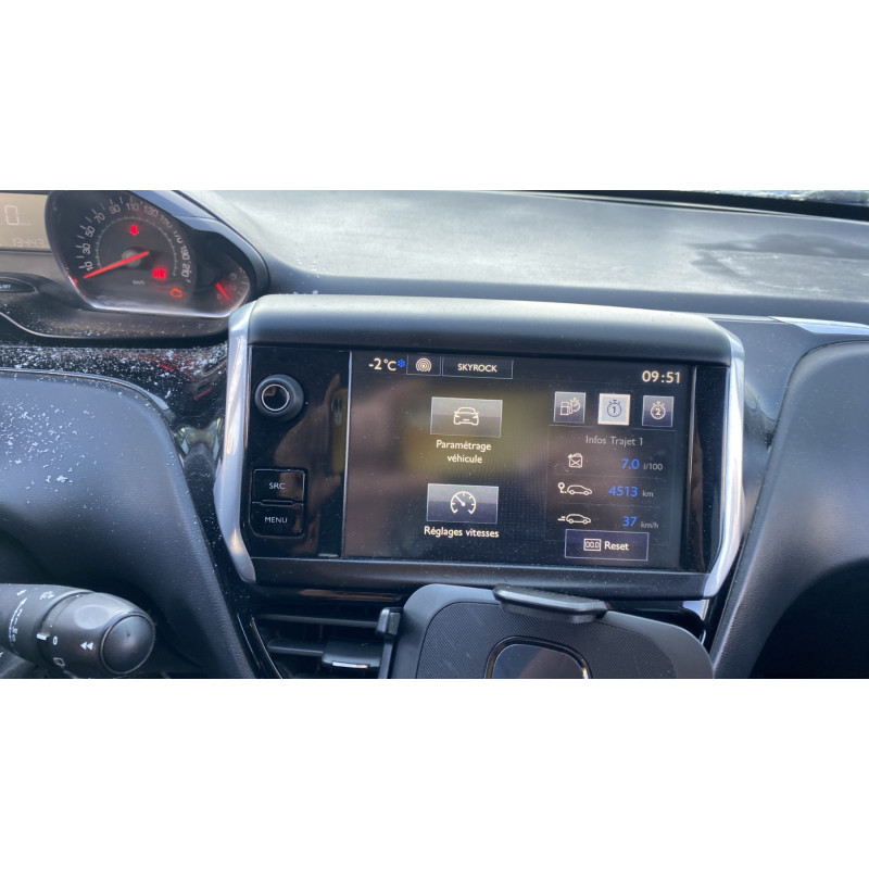 Attache ceinture avant droit PEUGEOT 208 1 Photo n°8