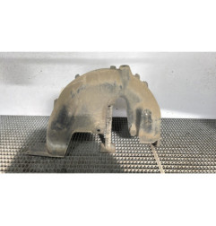 Pare boue arriere gauche PEUGEOT 208 1