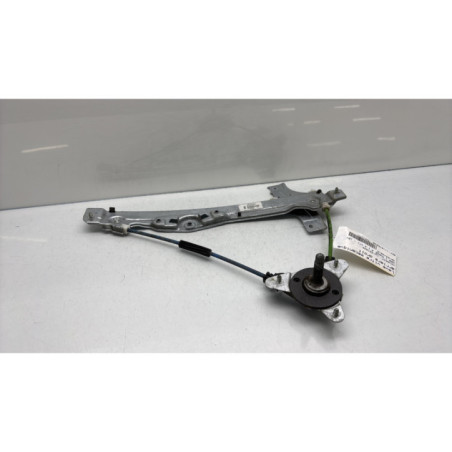 Leve vitre mecanique arriere droit PEUGEOT 208 1 Photo n°1