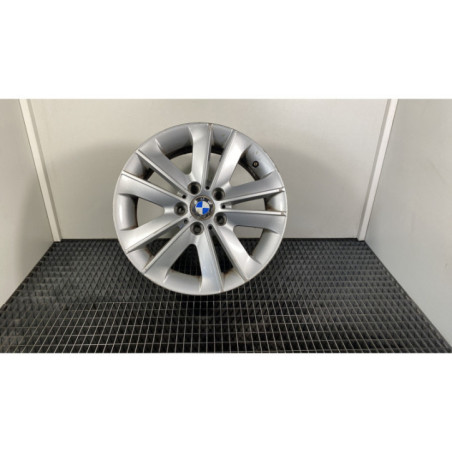 Jante BMW SERIE 1 E87 Photo n°1