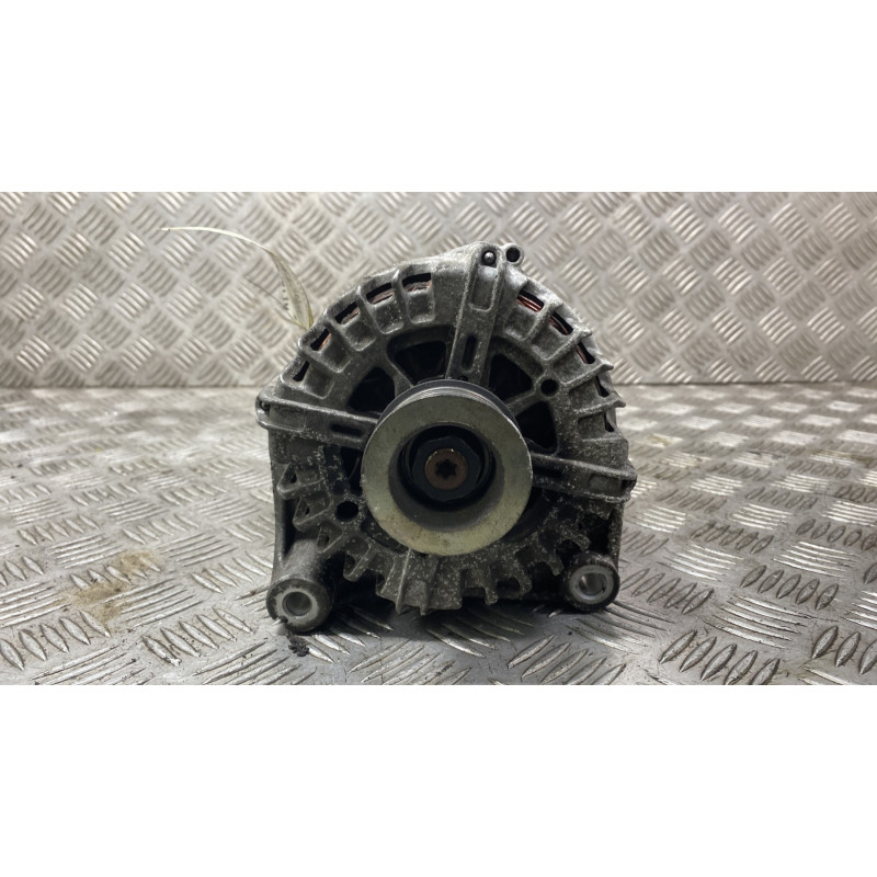 Alternateur BMW SERIE 1 E87 Photo n°1