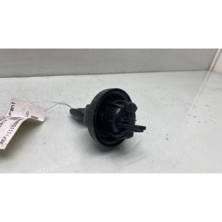 Bouchon de carburant PEUGEOT 2008 1