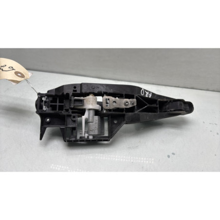 Poignee porte arriere droit PEUGEOT 2008 1