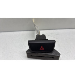 Bouton de warning ISUZU D-MAX 2 Photo n°1