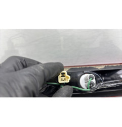 Feu arriere stop central ISUZU D-MAX 2