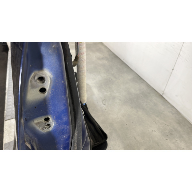 Porte avant droit SUZUKI LIANA Photo n°4