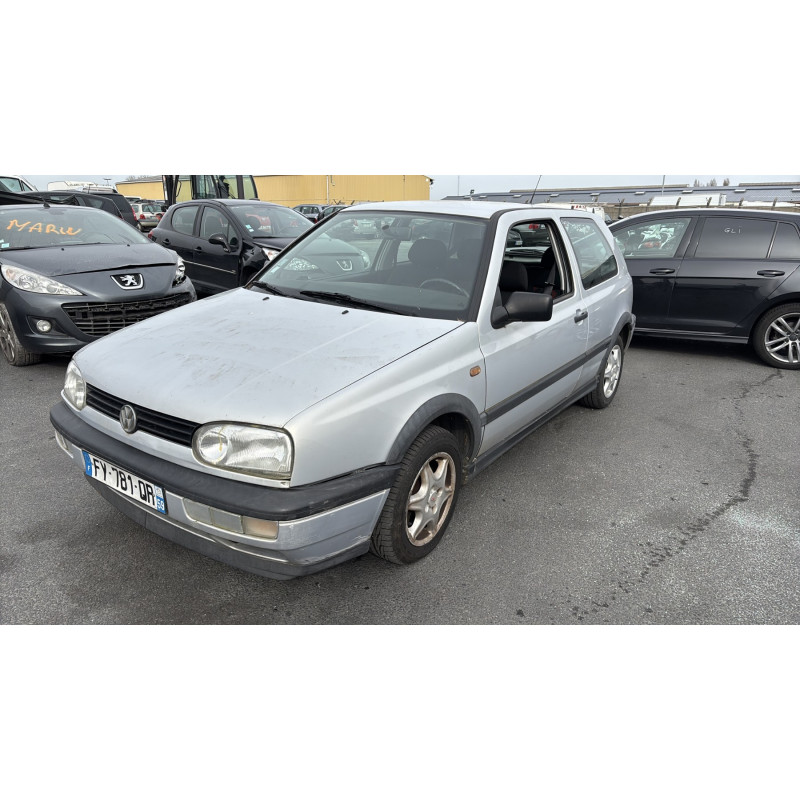 Pare choc avant VOLKSWAGEN GOLF 3 Photo n°8