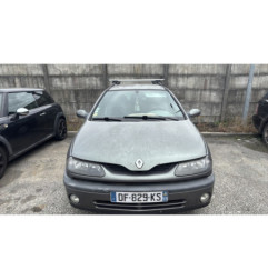 Aile avant droit RENAULT LAGUNA 1