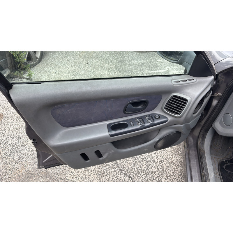 Aile avant gauche RENAULT LAGUNA 1 Photo n°13