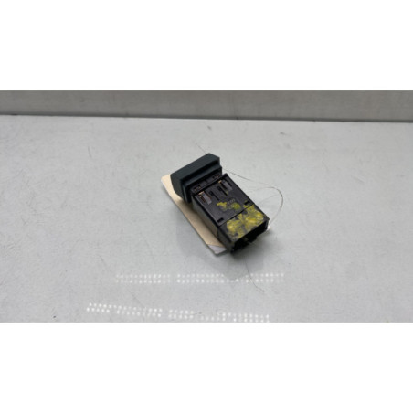 Bouton de warning RENAULT KANGOO 1