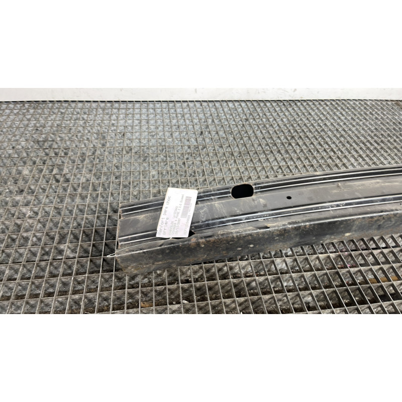 Renfort pare choc arriere (traverse) CHRYSLER VOYAGER 4 Photo n°2
