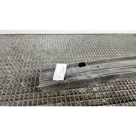 Renfort pare choc arriere (traverse) CHRYSLER VOYAGER 4