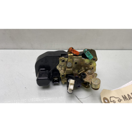 Serrure avant gauche CHRYSLER VOYAGER 4