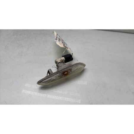 Repetiteur clignotant avant droit  (Feux) BMW SERIE 1 E87