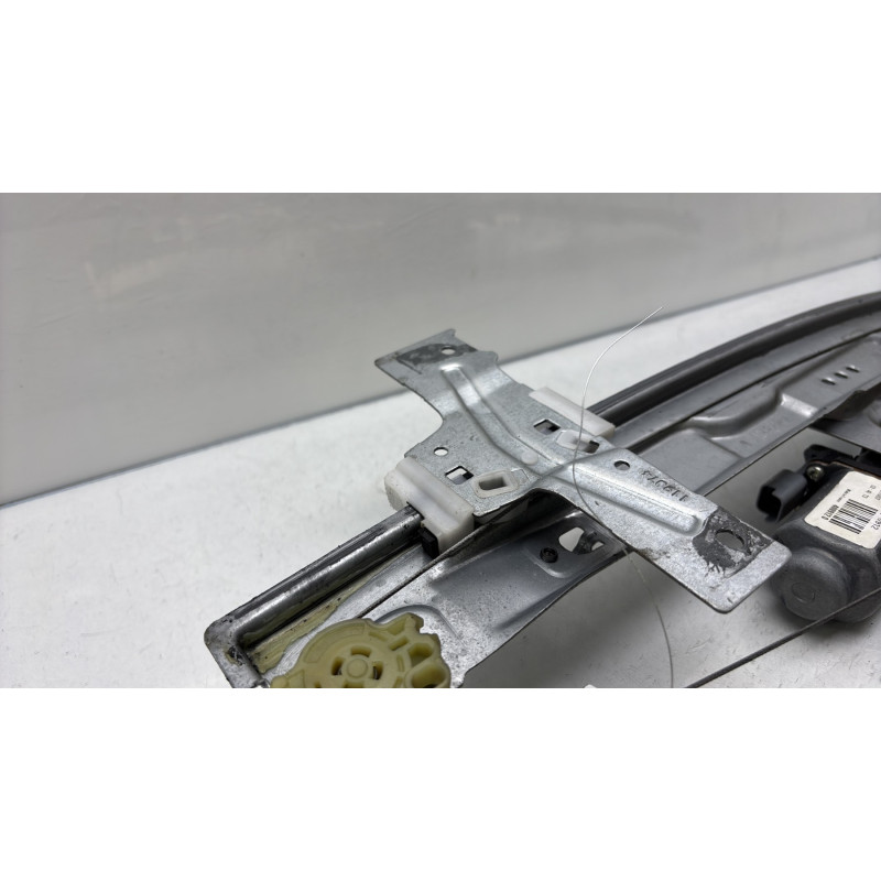 Leve vitre electrique avant droit PEUGEOT 207 Photo n°6