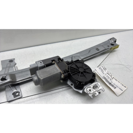 Leve vitre electrique avant gauche PEUGEOT 207