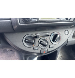Aile avant droit NISSAN NOTE 1