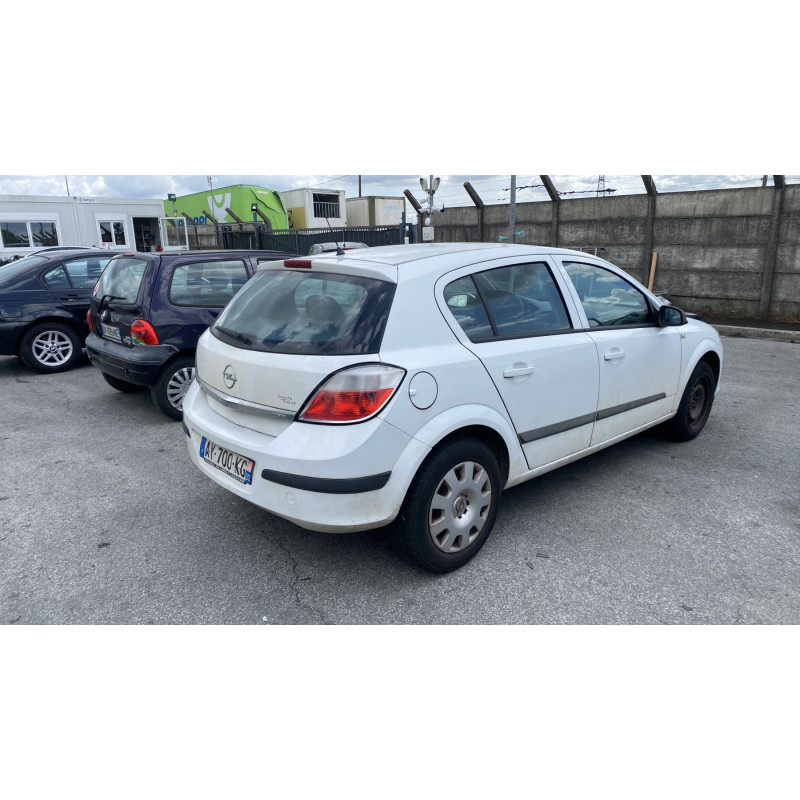 Aile avant gauche OPEL ASTRA H Photo n°7