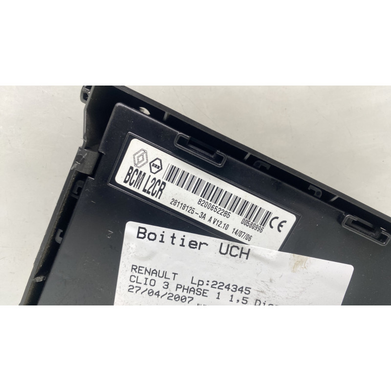 Boitier UCH RENAULT CLIO 3 Photo n°4